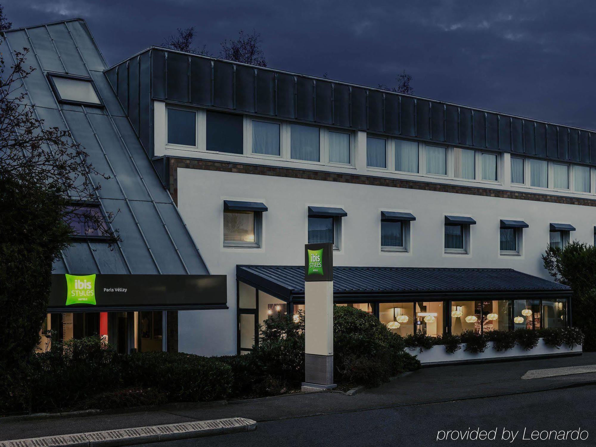 Ibis Styles Paris Velizy Hotel Exterior photo